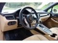 White - Macan  Photo No. 19