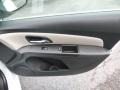 Summit White - Cruze Limited LT Photo No. 12