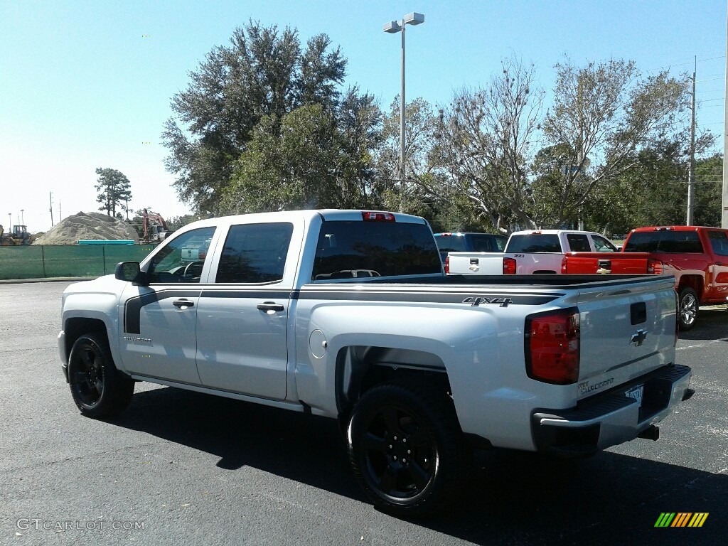 2018 Silverado 1500 Custom Crew Cab 4x4 - Silver Ice Metallic / Dark Ash/Jet Black photo #3