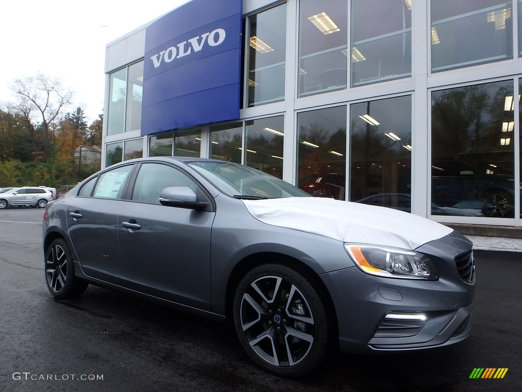 Osmium Grey Metallic 2018 Volvo S60 T5 AWD Dynamic Exterior Photo #123494816