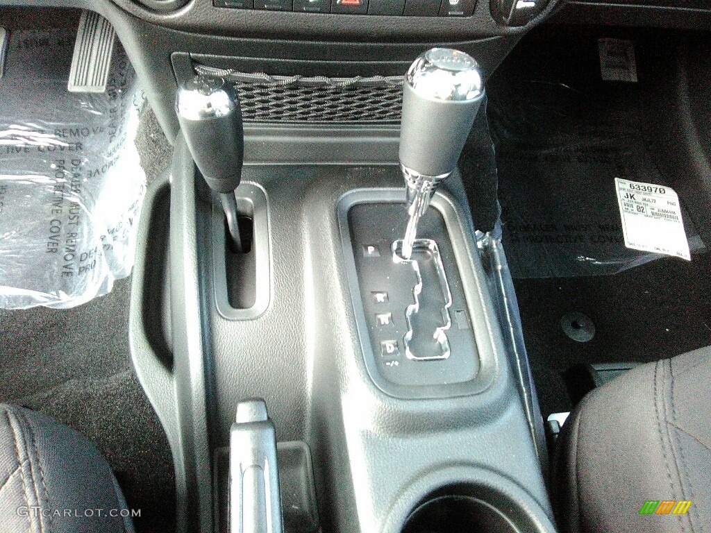 2018 Jeep Wrangler Sport 4x4 5 Speed Automatic Transmission Photo #123497399