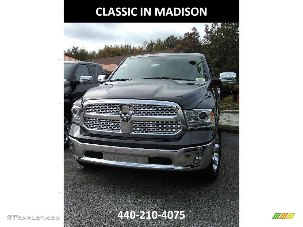 2018 1500 Laramie Crew Cab 4x4 - Granite Crystal Metallic / Black photo #1