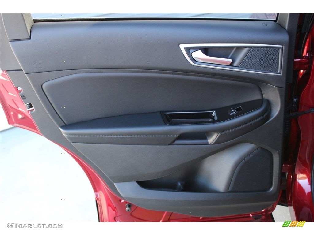 2018 Ford Edge SEL Ebony Door Panel Photo #123499466