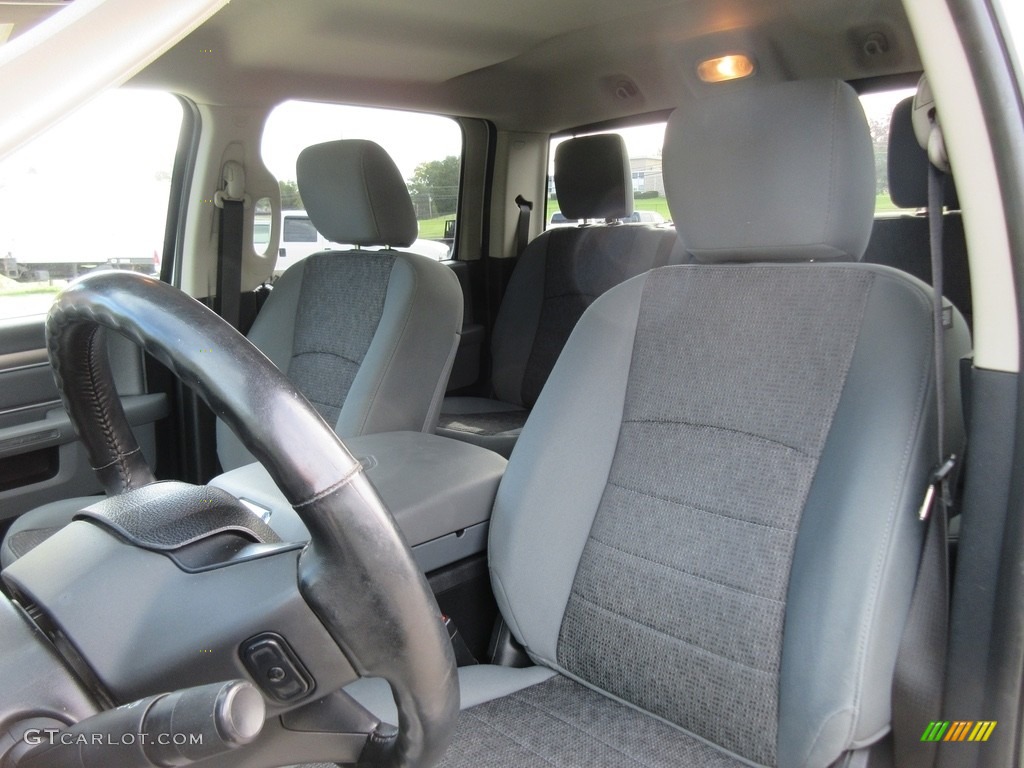 2014 1500 Big Horn Crew Cab 4x4 - Bright White / Black/Diesel Gray photo #29