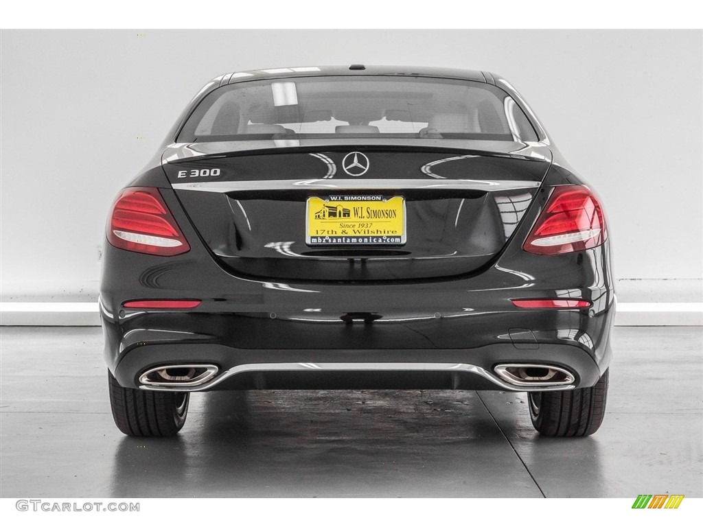 2018 E 300 Sedan - Black / Black photo #4