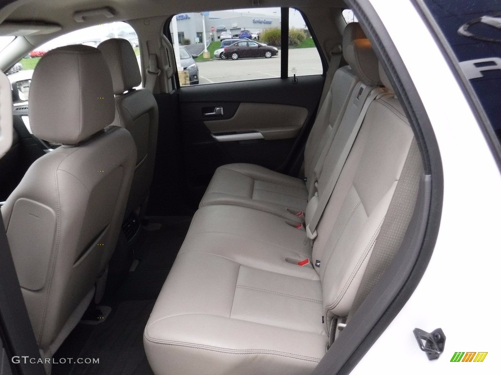 2012 Edge Limited - White Platinum Metallic Tri-Coat / Medium Light Stone photo #26