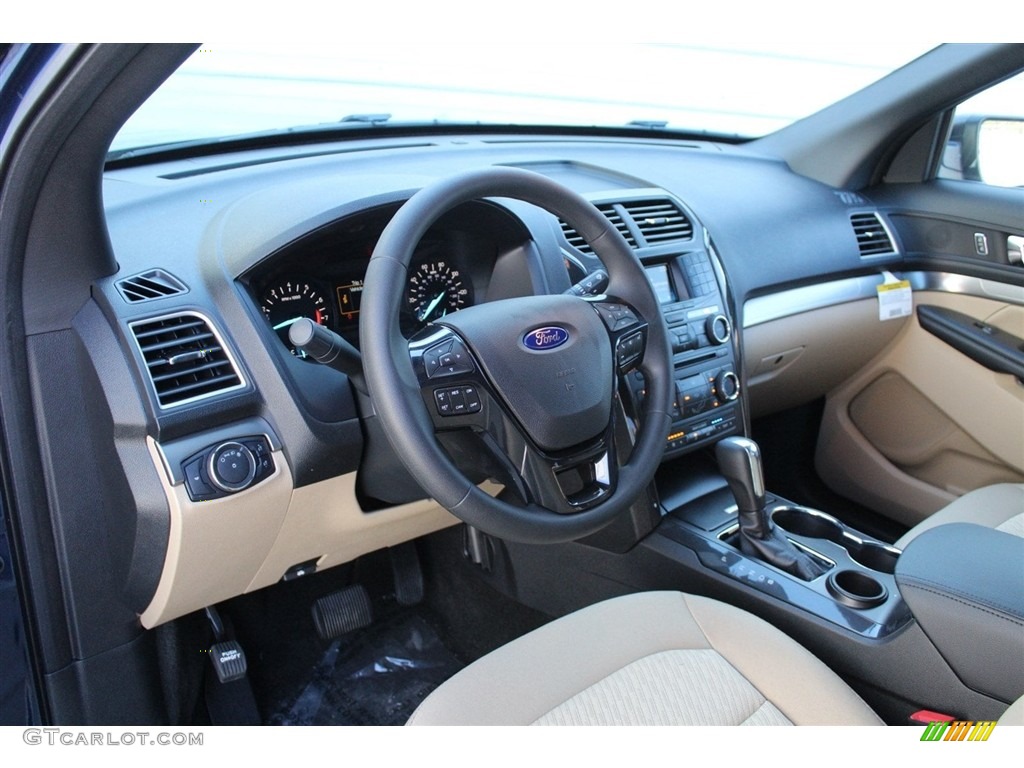 2017 Explorer FWD - Blue Jeans / Medium Light Camel photo #10