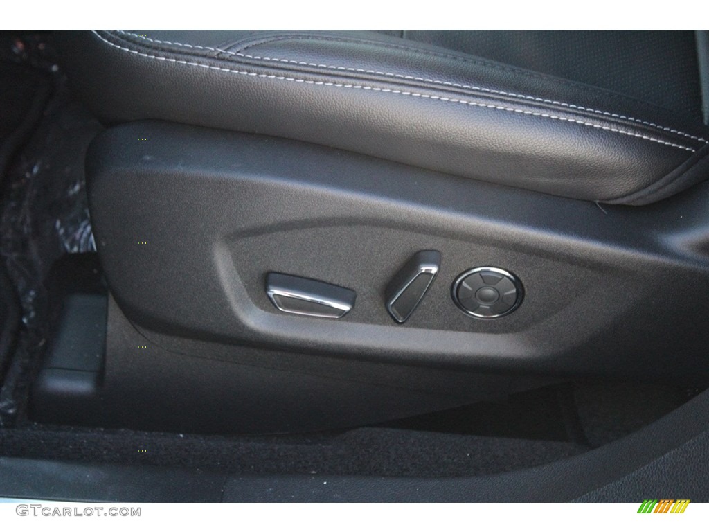 2017 Explorer Limited - Shadow Black / Ebony Black photo #12