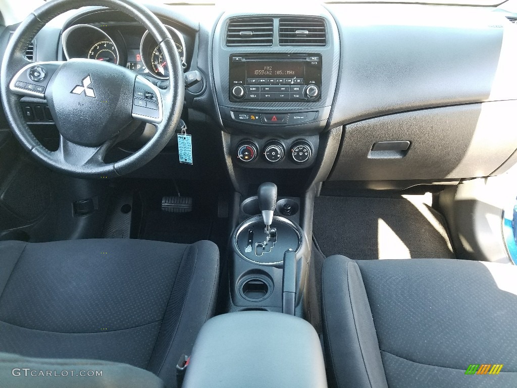 2015 Outlander Sport ES - Octane Blue / Black photo #13