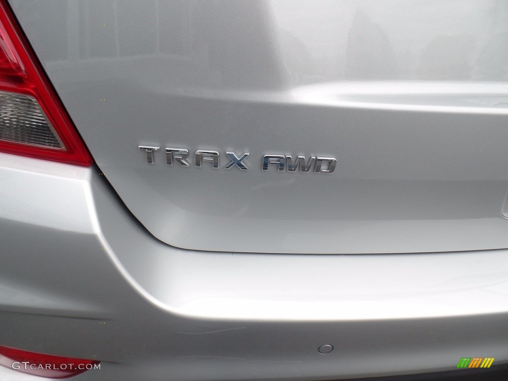 2017 Trax LT AWD - Silver Ice Metallic / Jet Black photo #10