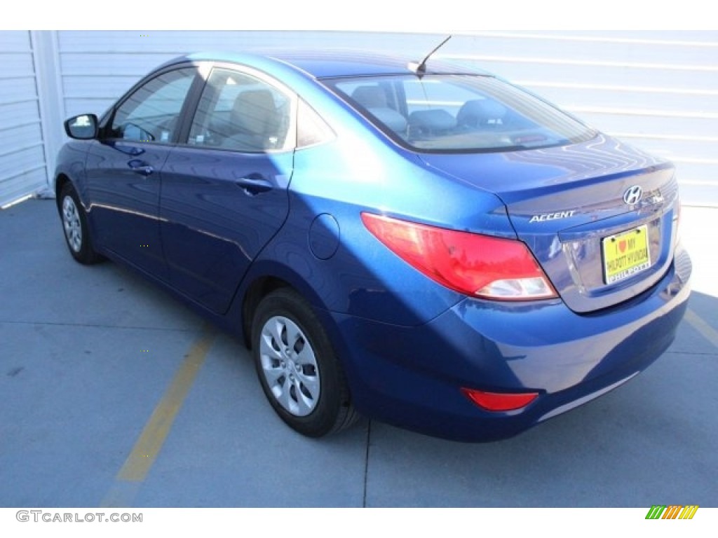 2016 Accent SE Sedan - Pacific Blue / Gray photo #8