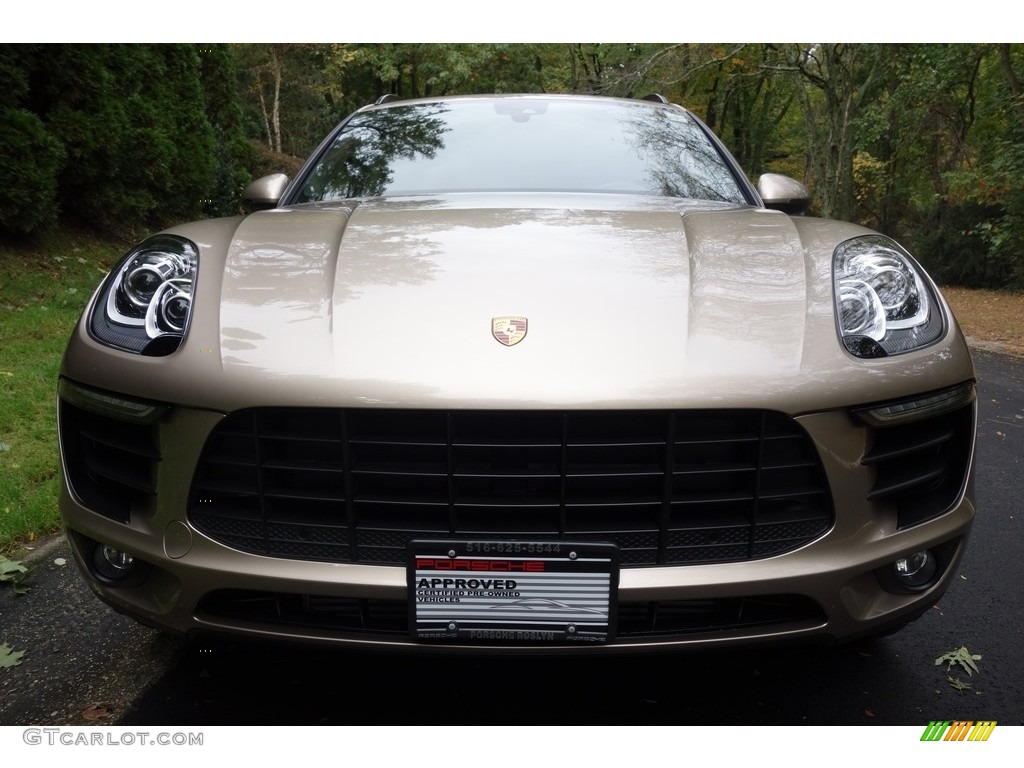 2017 Macan  - Palladium Metallic / Luxor Beige photo #2