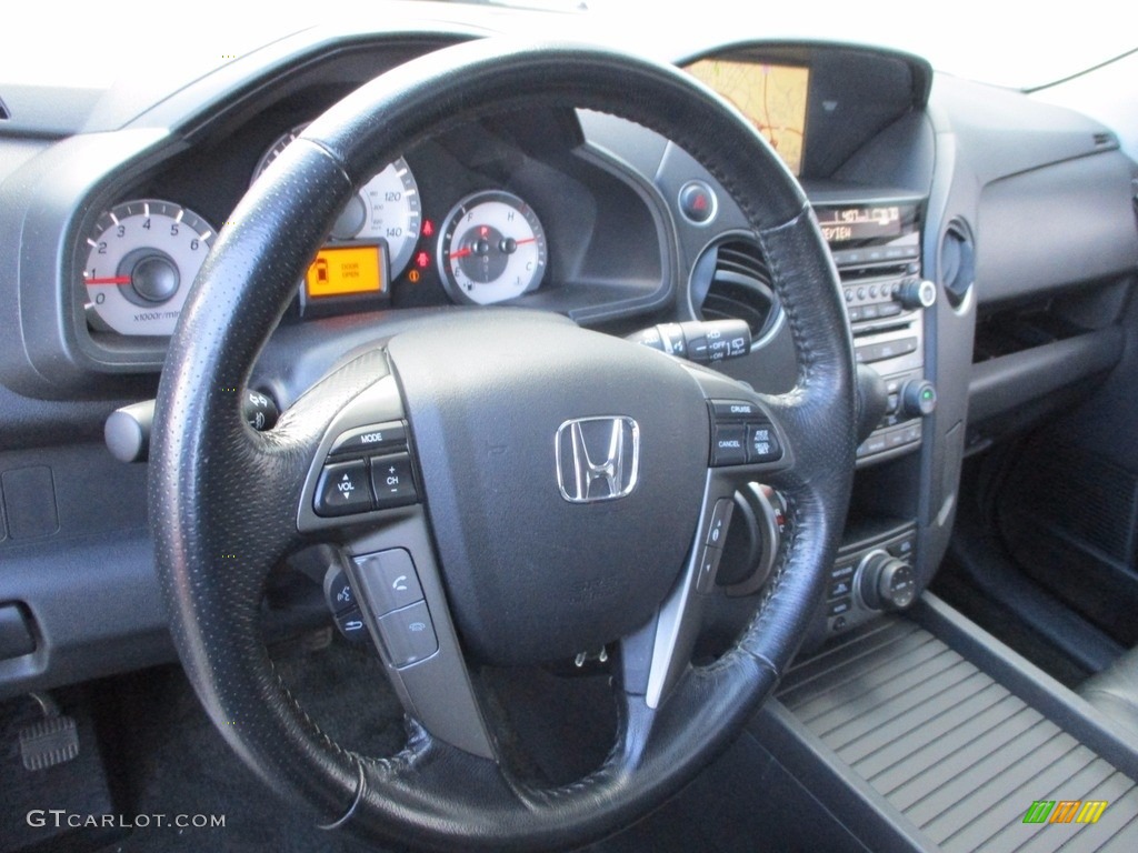 2015 Pilot Touring 4WD - Alabaster Silver Metallic / Black photo #14