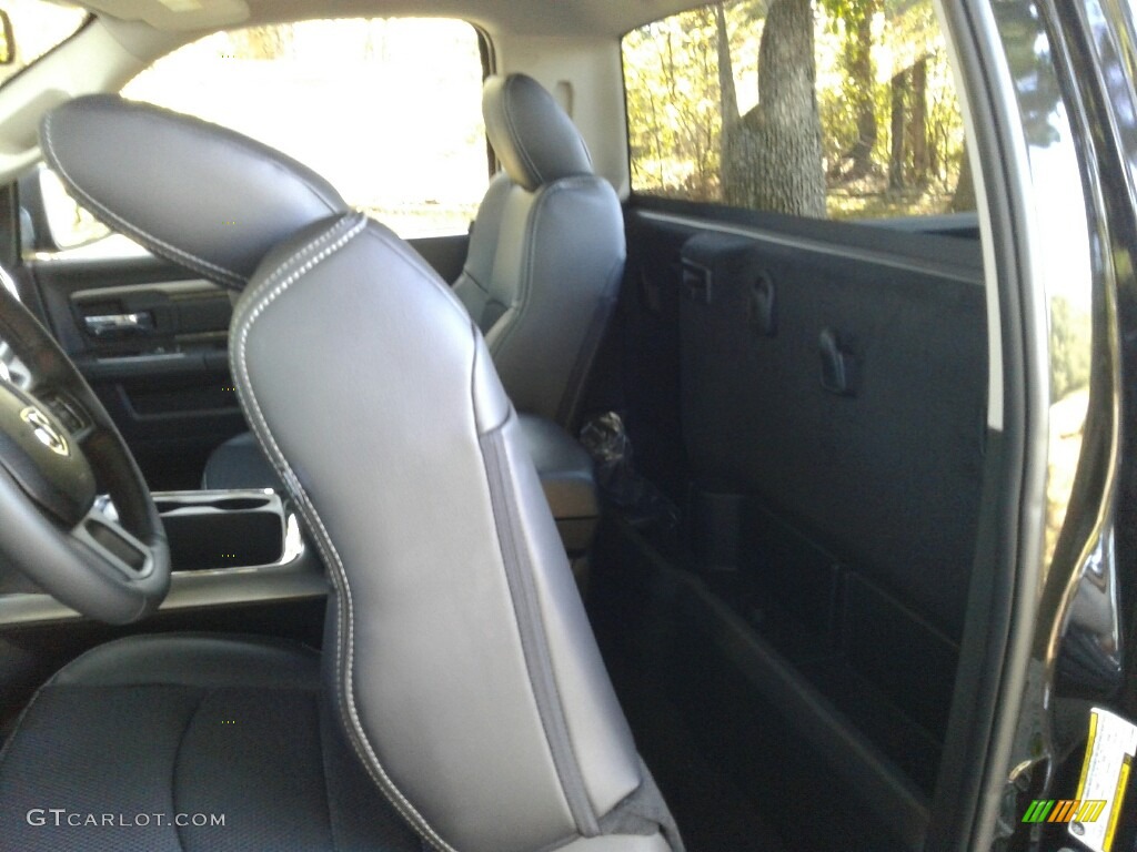 2018 1500 Sport Regular Cab - Brilliant Black Crystal Pearl / Black photo #10