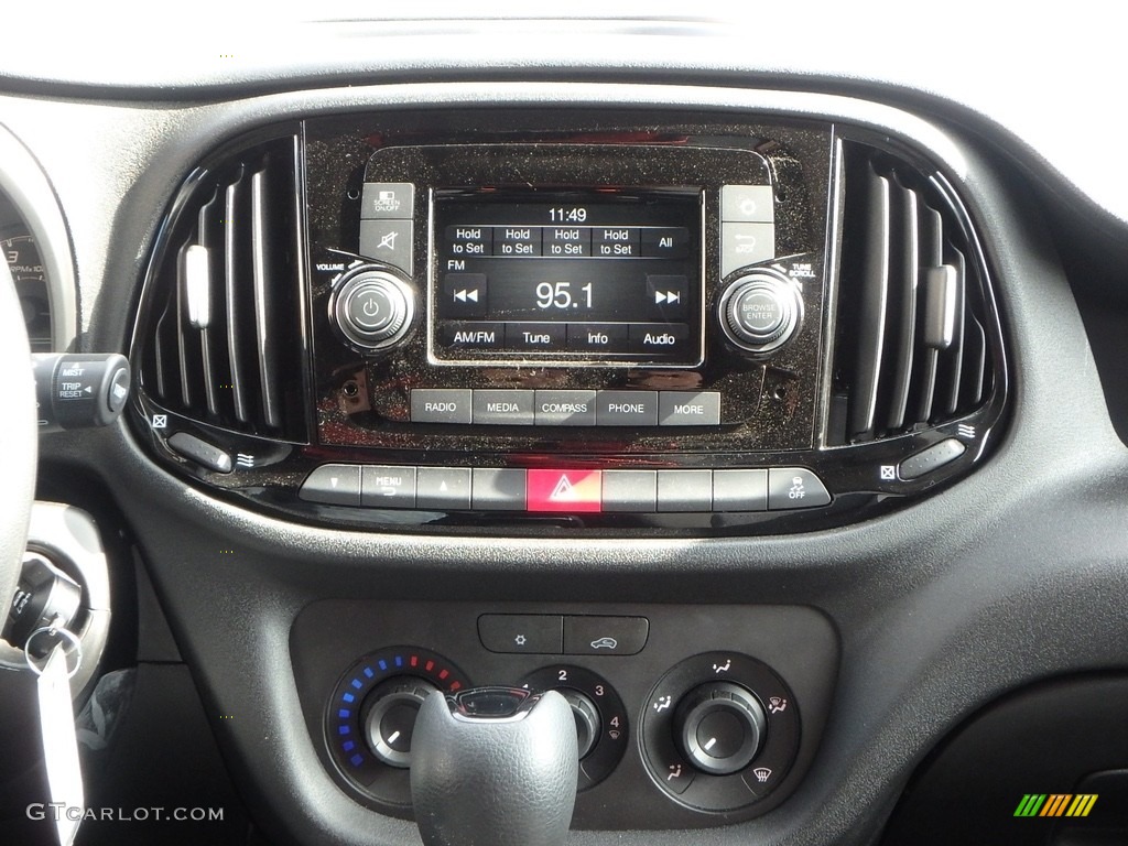 2018 Ram ProMaster City Tradesman Cargo Van Controls Photos