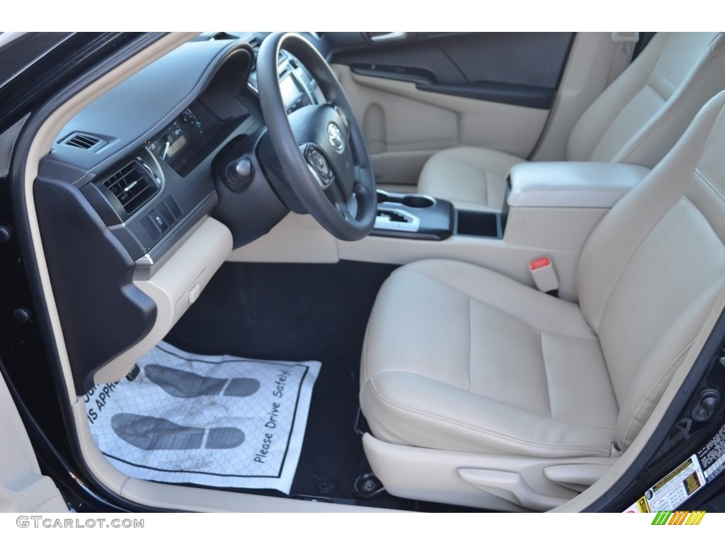2014 Camry LE - Attitude Black Metallic / Ivory photo #9