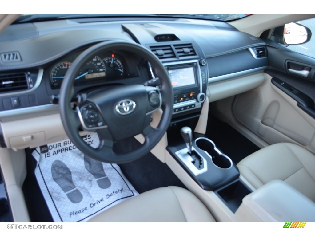 2014 Camry LE - Attitude Black Metallic / Ivory photo #10