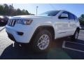 Bright White - Grand Cherokee Laredo Photo No. 3