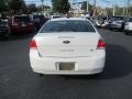 White Suede - Focus SE Sedan Photo No. 7