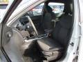 White Suede - Focus SE Sedan Photo No. 15