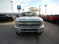 Summit White - Silverado 3500HD Work Truck Crew Cab 4x4 Chassis Photo No. 2