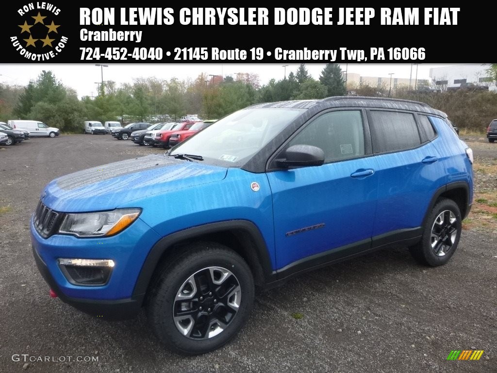 2018 Compass Trailhawk 4x4 - Laser Blue Pearl / Black/Ruby Red photo #1