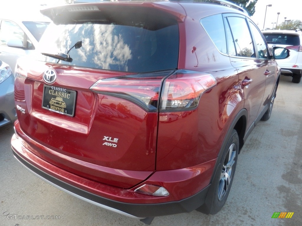 2018 RAV4 XLE AWD - Ruby Flare Pearl / Ash photo #2