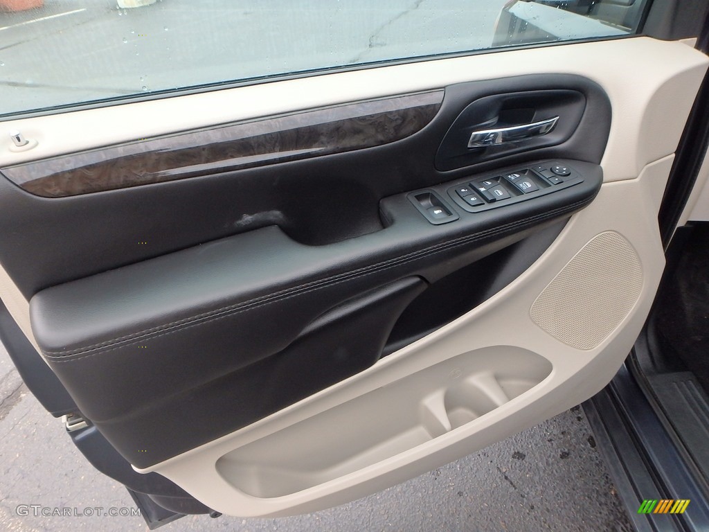 2013 Grand Caravan Crew - Maximum Steel Metallic / Black/Light Graystone photo #23