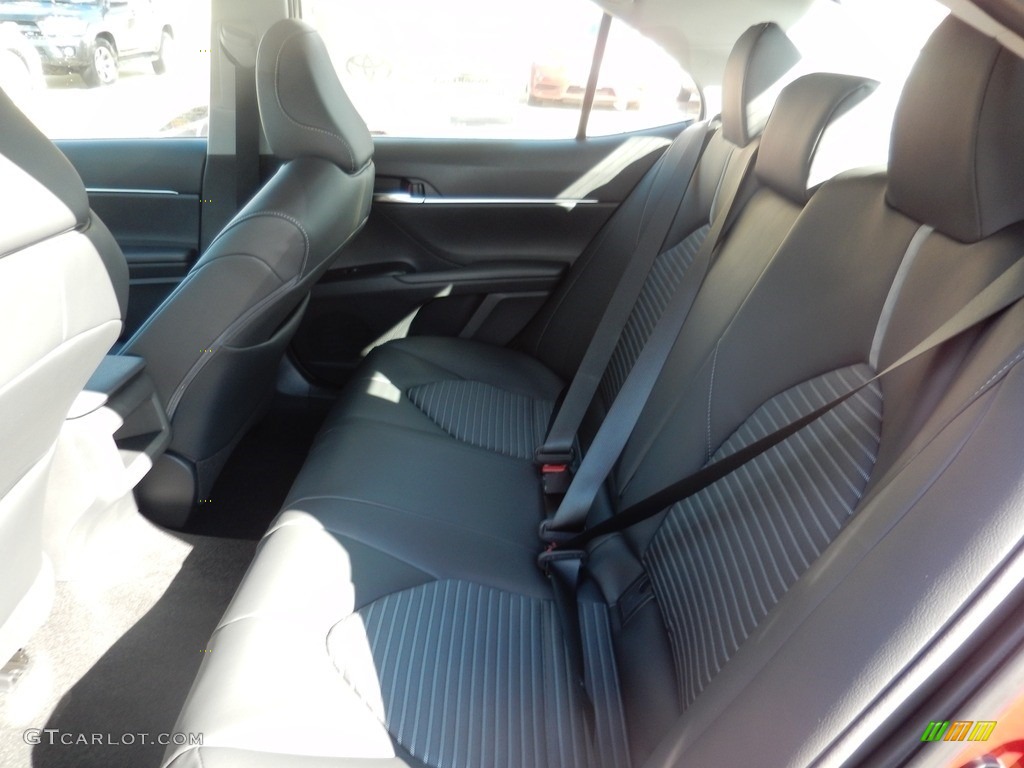 2018 Camry Hybrid SE - Ruby Flare Pearl / Black photo #5