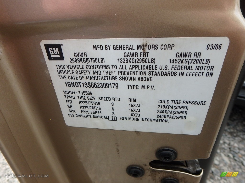 2006 TrailBlazer LS 4x4 - Sandstone Metallic / Light Cashmere/Ebony photo #14