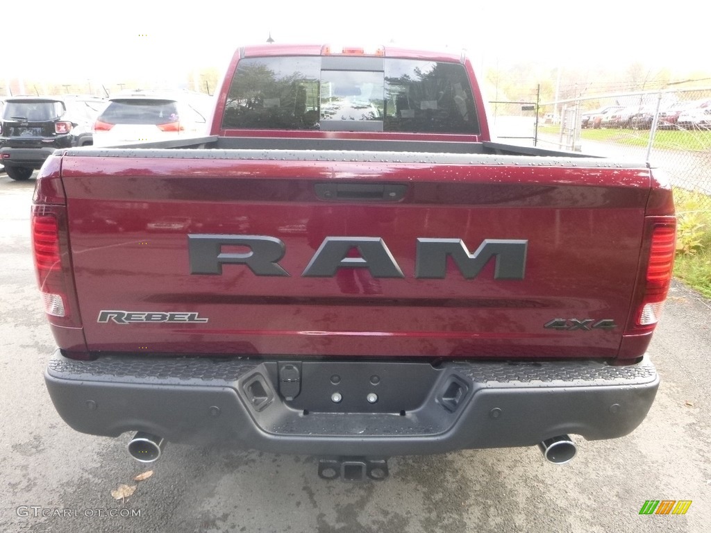 2018 1500 Rebel Crew Cab 4x4 - Delmonico Red Pearl / Black photo #4