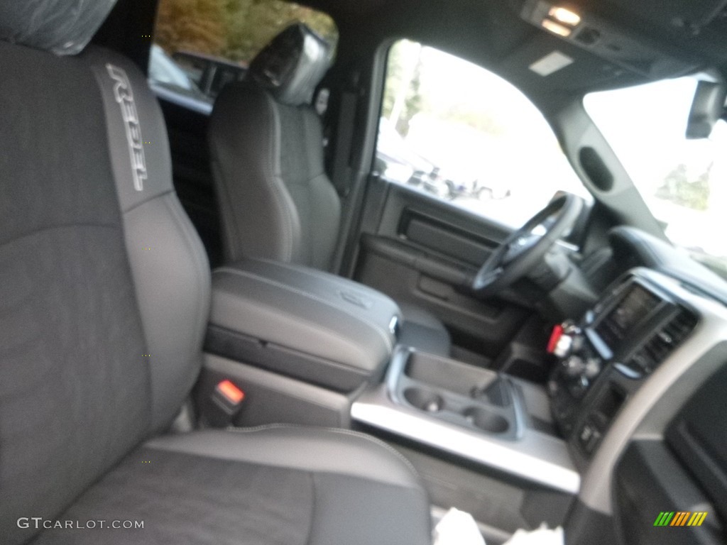 2018 1500 Rebel Crew Cab 4x4 - Delmonico Red Pearl / Black photo #9