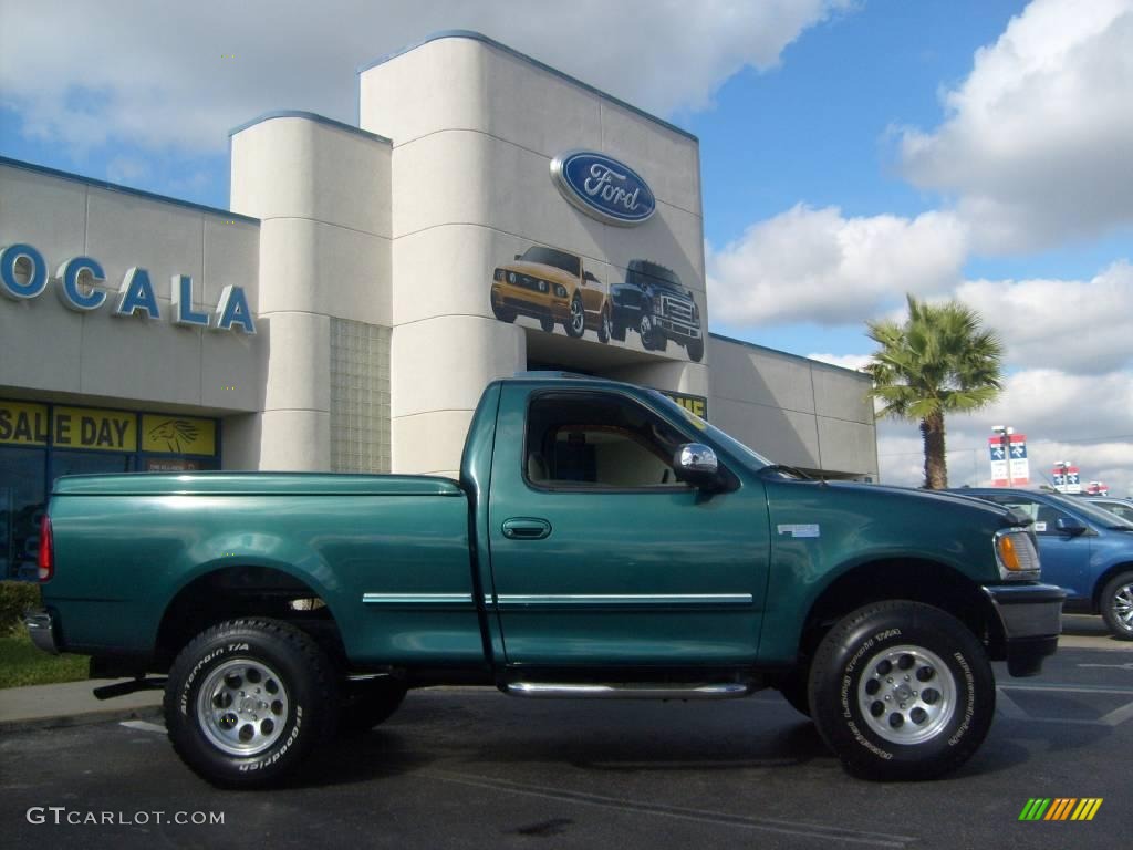 1998 F150 Regular Cab - Woodland Green Metallic / Medium Graphite photo #2