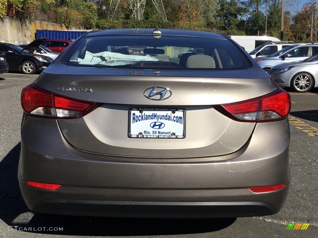 2016 Elantra SE - Desert Bronze / Beige photo #5