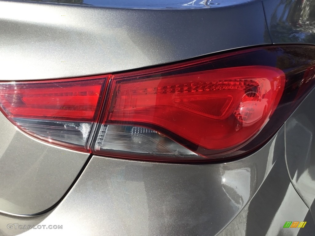 2016 Elantra SE - Desert Bronze / Beige photo #22