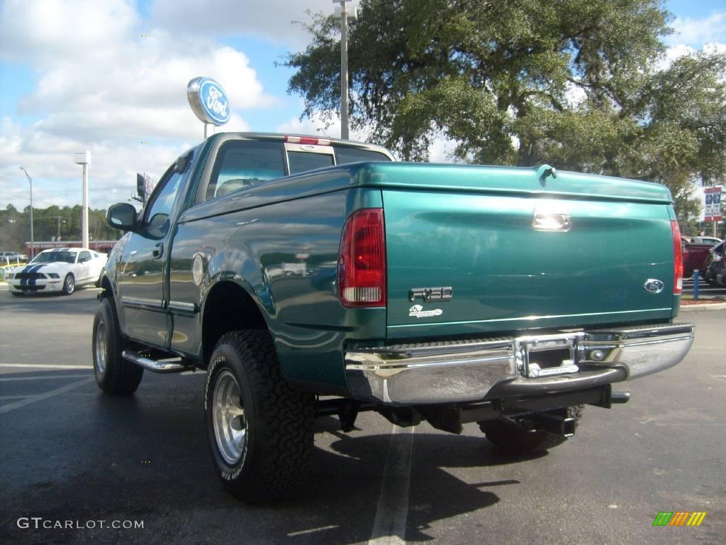 1998 F150 Regular Cab - Woodland Green Metallic / Medium Graphite photo #5