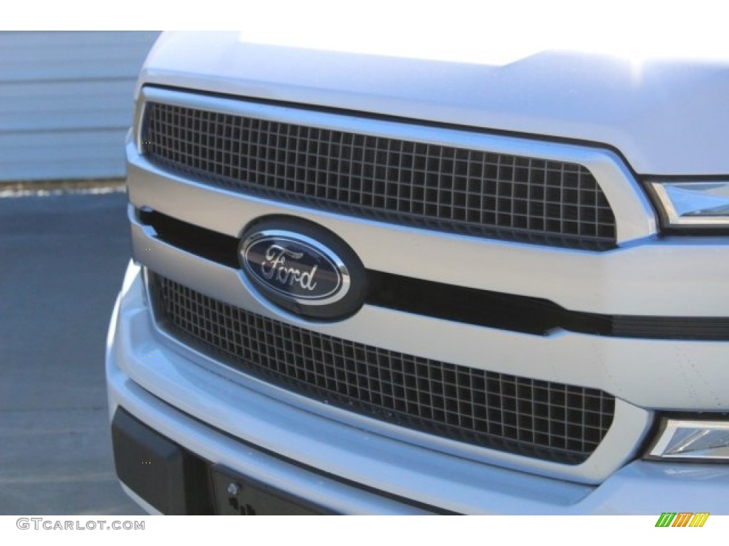 2018 F150 Platinum SuperCrew 4x4 - White Platinum / Black photo #4