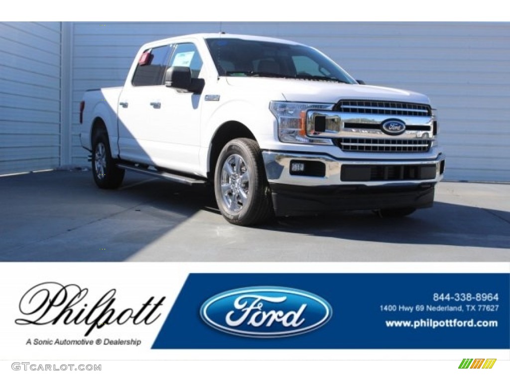 2018 F150 XLT SuperCrew - Oxford White / Earth Gray photo #1