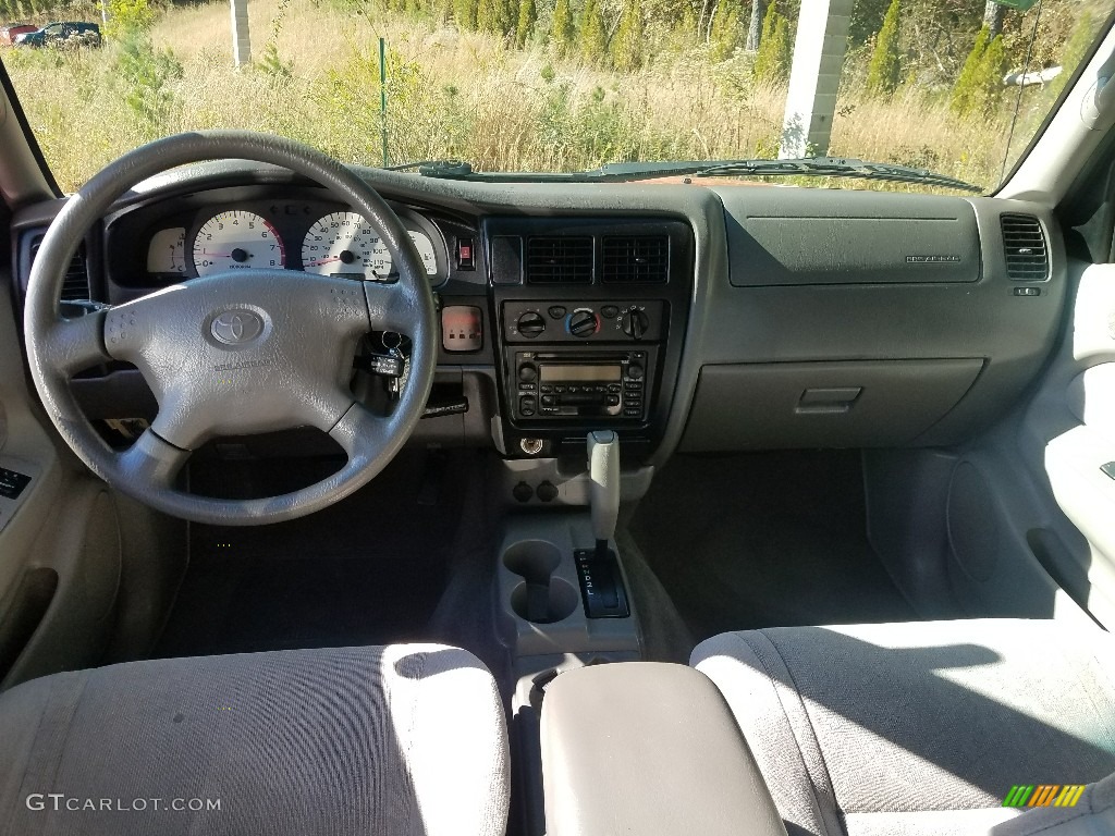 2004 Tacoma V6 PreRunner Double Cab - Impulse Red Pearl / Charcoal photo #22