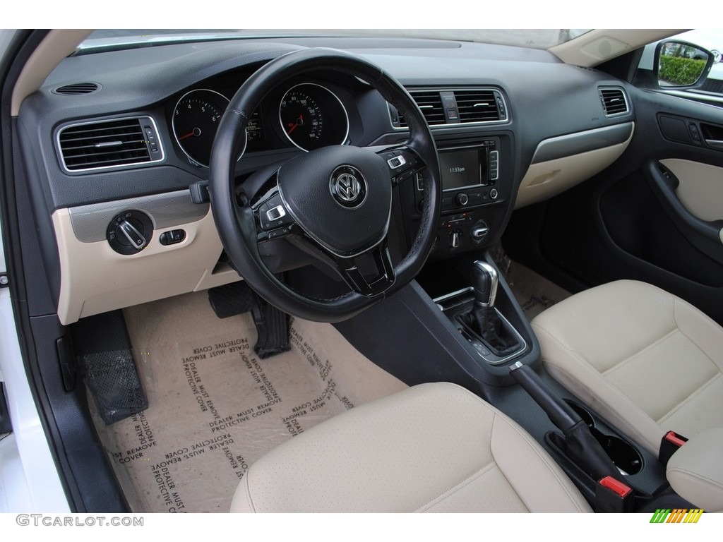 2015 Jetta SE Sedan - Pure White / Cornsilk Beige photo #16