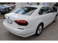 Pure White - Passat S Sedan Photo No. 9