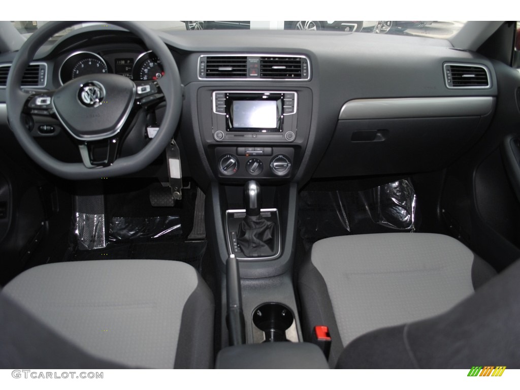 2017 Jetta S - Cardinal Red Metallic / Black/Palladium Gray photo #13