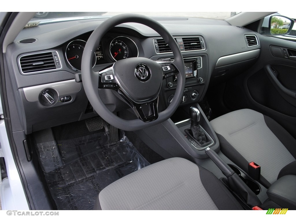2017 Jetta S - White Silver / Black/Palladium Gray photo #16