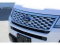 2017 White Platinum Ford Explorer Platinum 4WD  photo #4