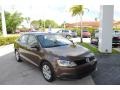 2011 Toffee Brown Metallic Volkswagen Jetta SE Sedan  photo #1