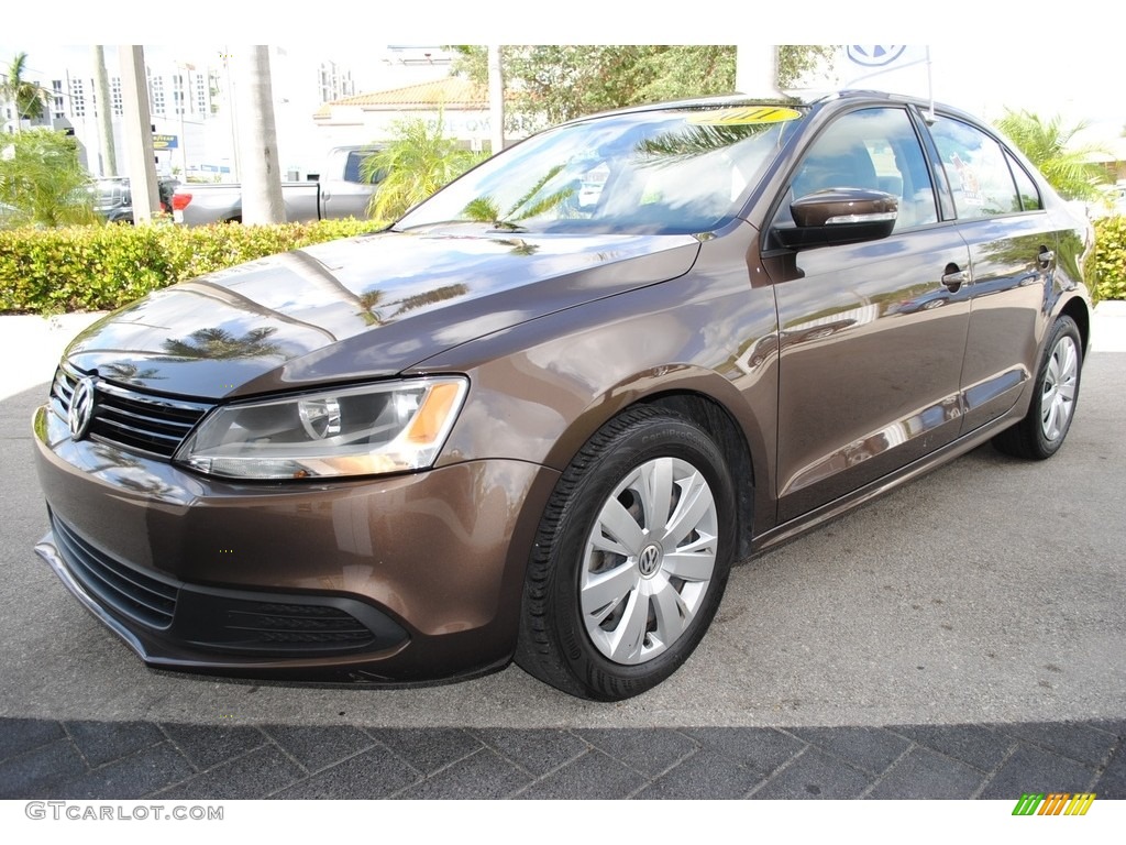 2011 Jetta SE Sedan - Toffee Brown Metallic / Cornsilk Beige photo #5