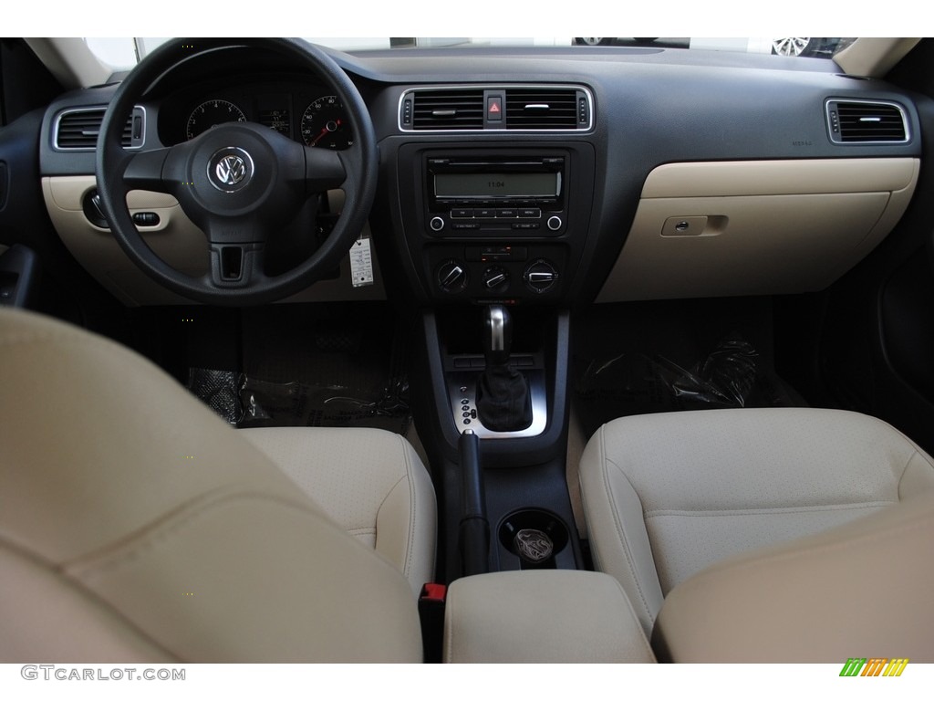 2011 Jetta SE Sedan - Toffee Brown Metallic / Cornsilk Beige photo #13