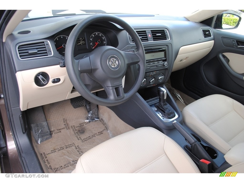2011 Jetta SE Sedan - Toffee Brown Metallic / Cornsilk Beige photo #15