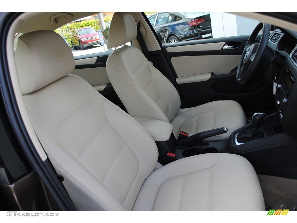 2011 Jetta SE Sedan - Toffee Brown Metallic / Cornsilk Beige photo #18