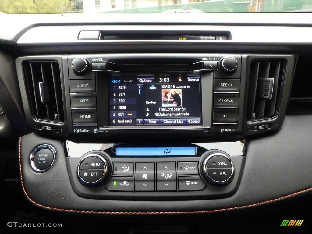 2018 Toyota RAV4 SE AWD Controls Photo #123551920